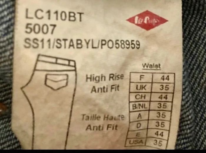 Jean homme - Lee Cooper - W35 L34 ( XXL ou 44) - en très bon état - photo numéro 3