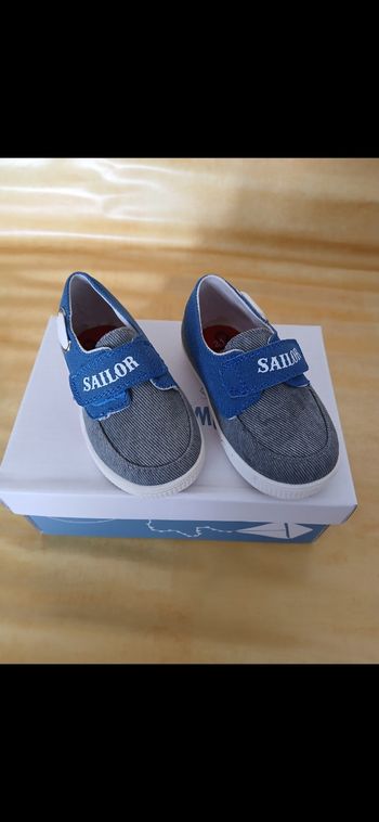 Chaussures en tissu garçon 21