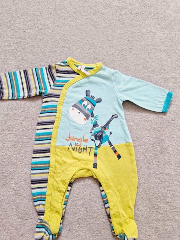 đ Lot de deux pyjamas - photo numĂ©ro 4