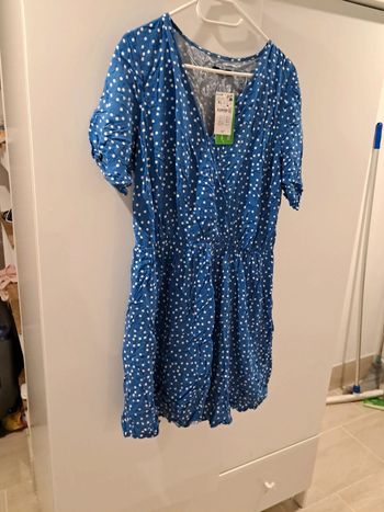 Robe kiabi v