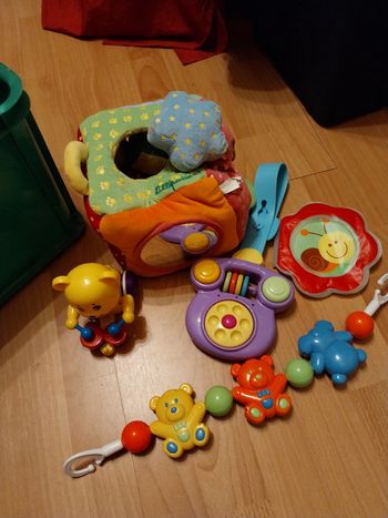 Lot de jouets