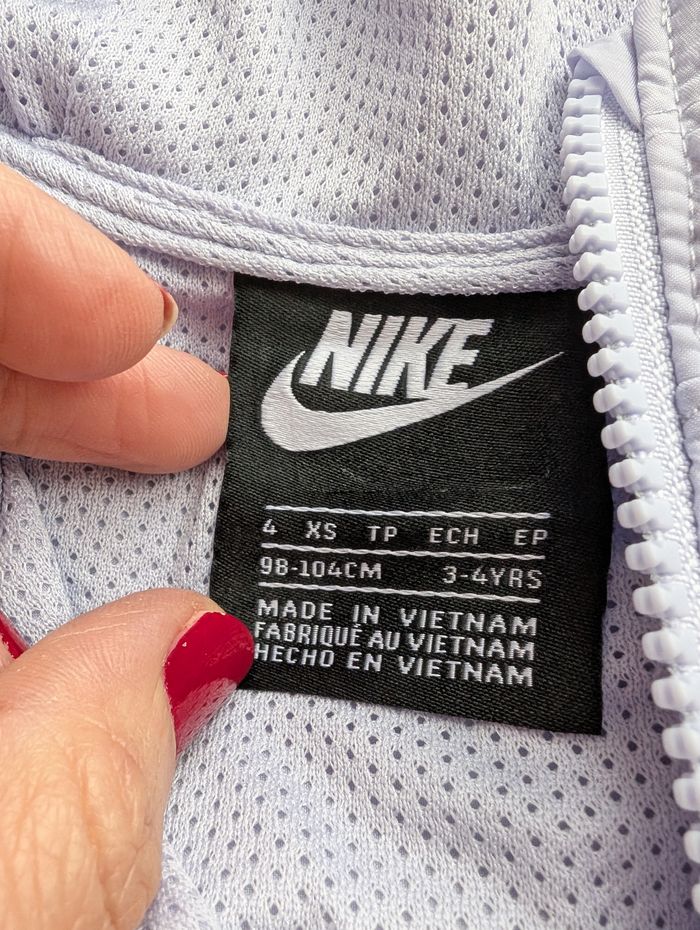 Veste fine de pluie lilas et fleurs - 4 - Nike - photo numéro 8