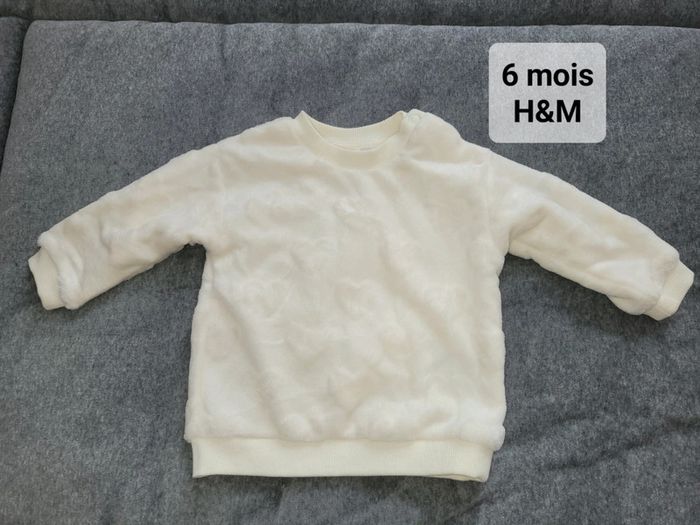 Pull cœur matière douce