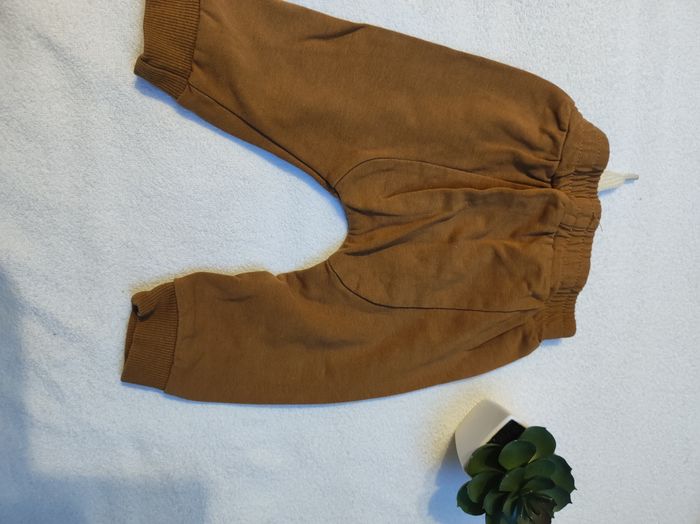 Pantalon sarouel léger moutarde foncé garçon - Taille 2/4 mois / 62 - Zeeman - photo numéro 3