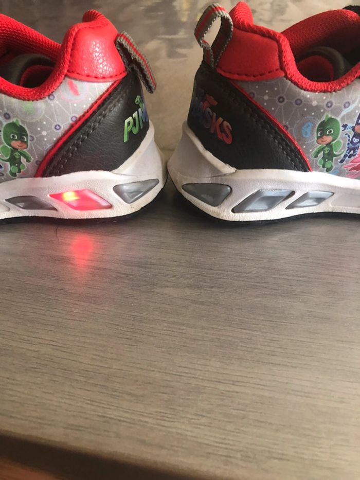 Basket chaussure pyjamask - photo numéro 4