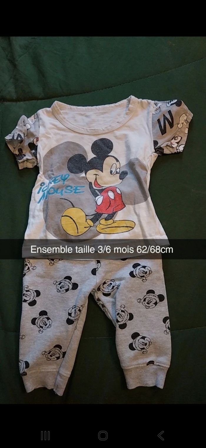 Ensemble Mickey
