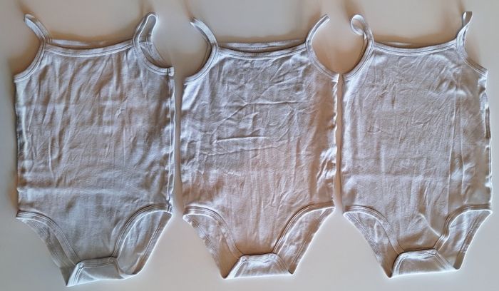 Lot de bodys fille 36 mois 98 cm TBE - photo numéro 6