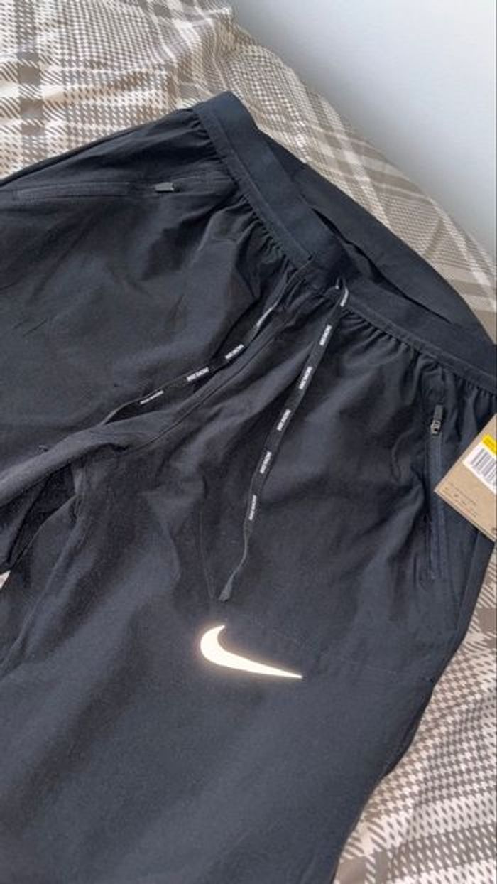 Bas hybrid Nike running zabuza futur fast - photo numéro 2