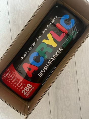 288 feutres acryliques trousse