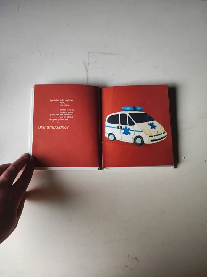 Livre images en comptines les engins - photo numéro 3
