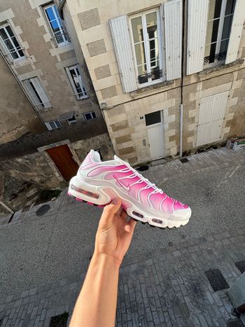 Nike TN rose