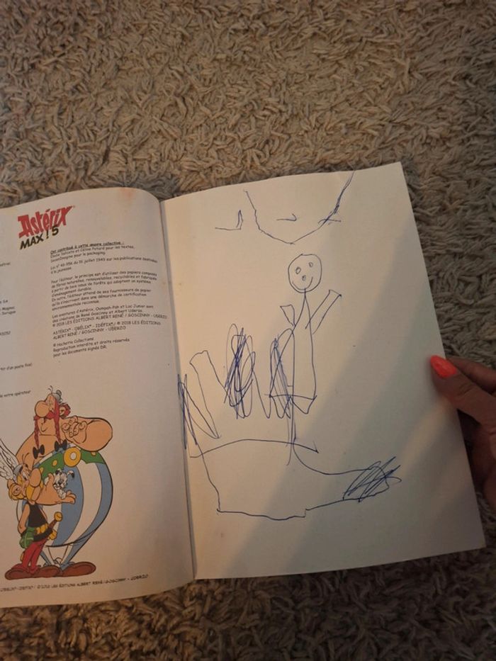 Livre asterix max année 2018 n 5 - photo numéro 5