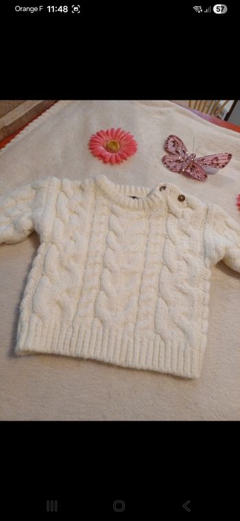 Pull bébé taille 9 mois