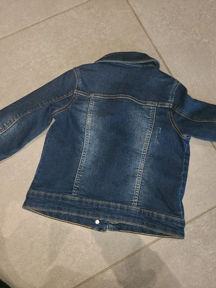 Blouson jean t6 ans - photo numéro 2