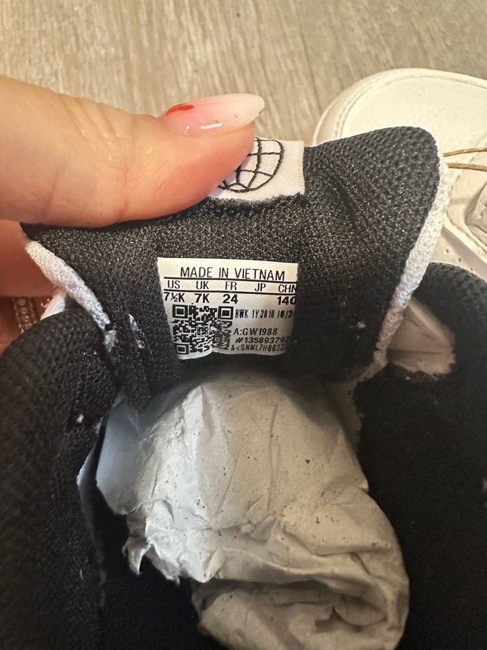 Basket adidas 24 - photo numéro 5