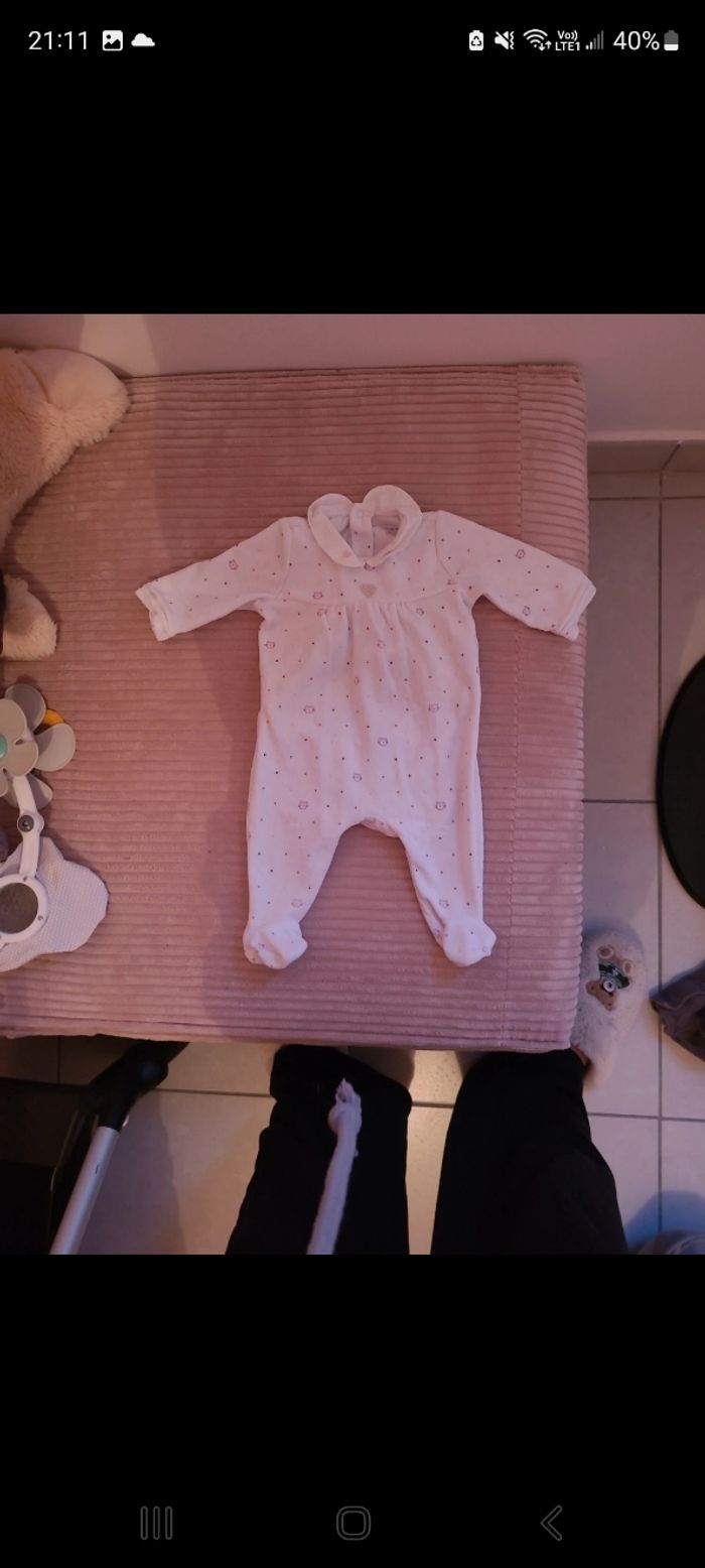 4 pyjama multi marque - photo numéro 8