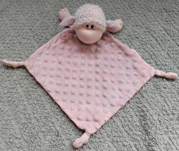 Doudou mouton 