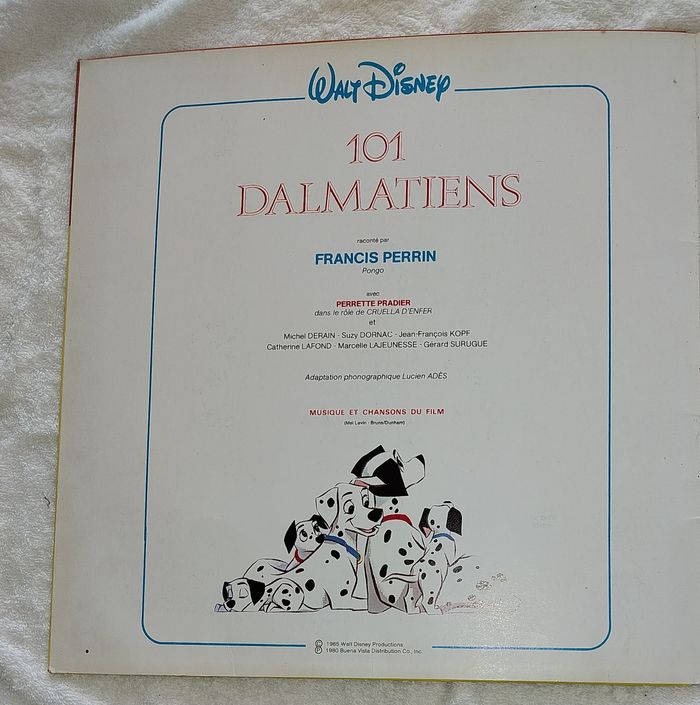 33 T livre disque Disneyland les 101 Dalmatiens Walt Disney + musiques et chansons du film - photo numéro 6