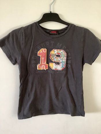 Tshirt gris Catimini 5 ans Inscription 19 Très bon état