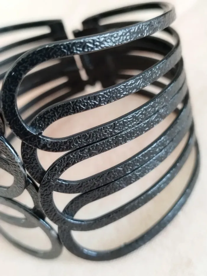 Magnifique bracelet acier noir - photo numéro 3
