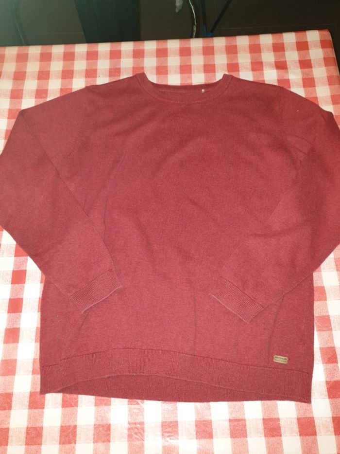 Pull col rond