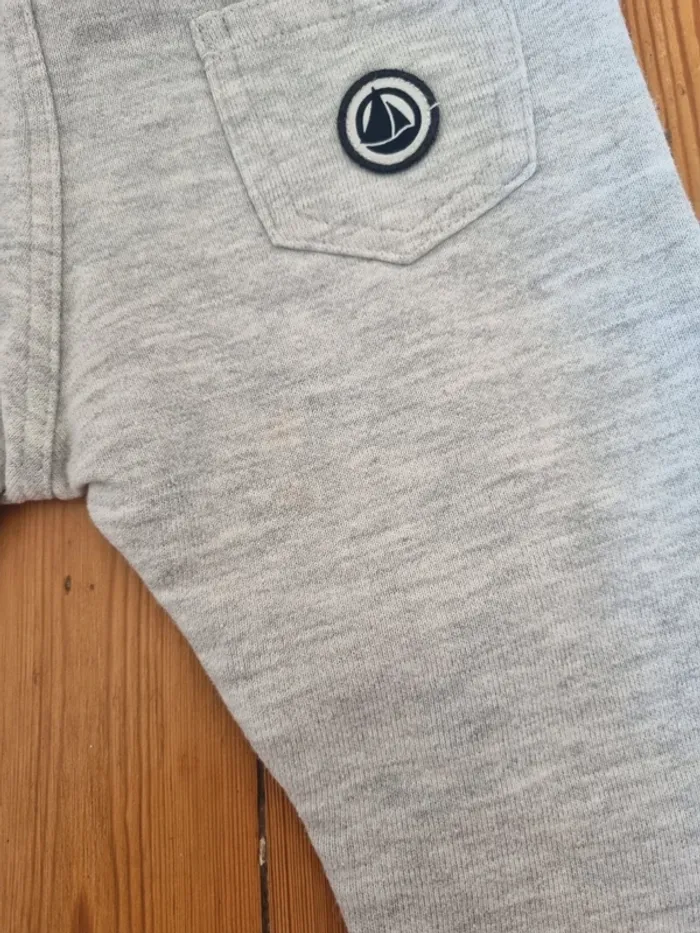 Pantalon gris - photo numéro 3