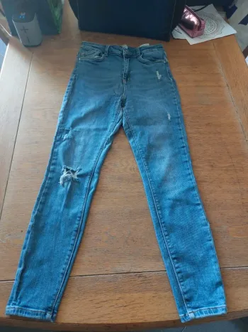 Jean's bleu only