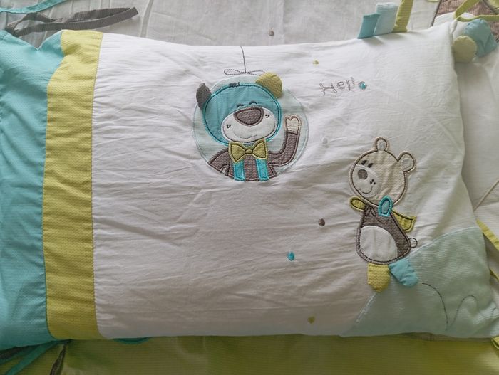 Lot tour de lit+rideaux+mobile musical+gigoteuse - photo numéro 6