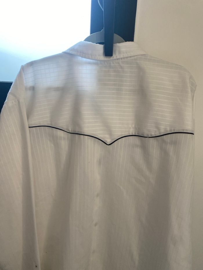 Chemise - photo numéro 2