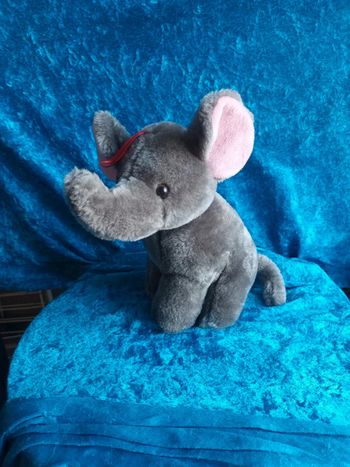 Peluche éléphant