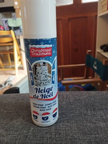 Bombe neige de Noël