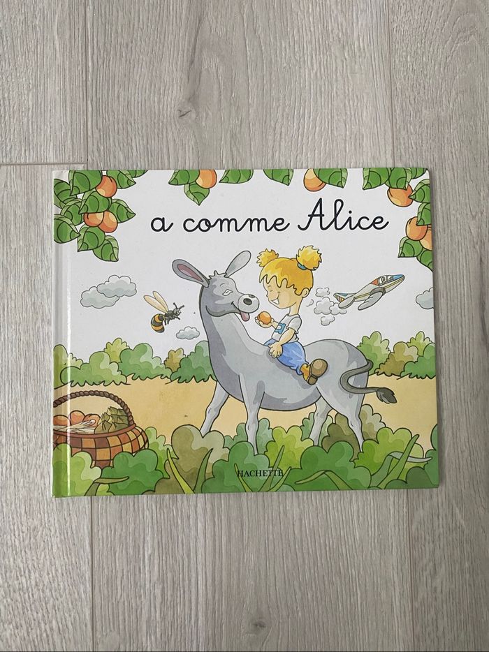 Livre enfant "A comme Alice" - photo numéro 2