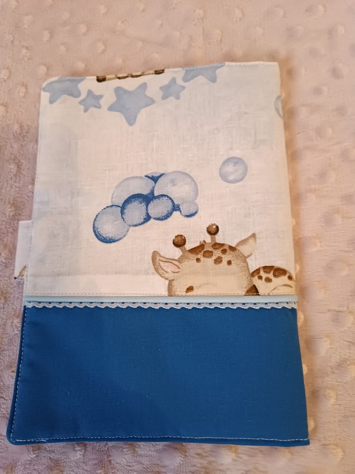 Protège carnet de santé - photo numéro 2