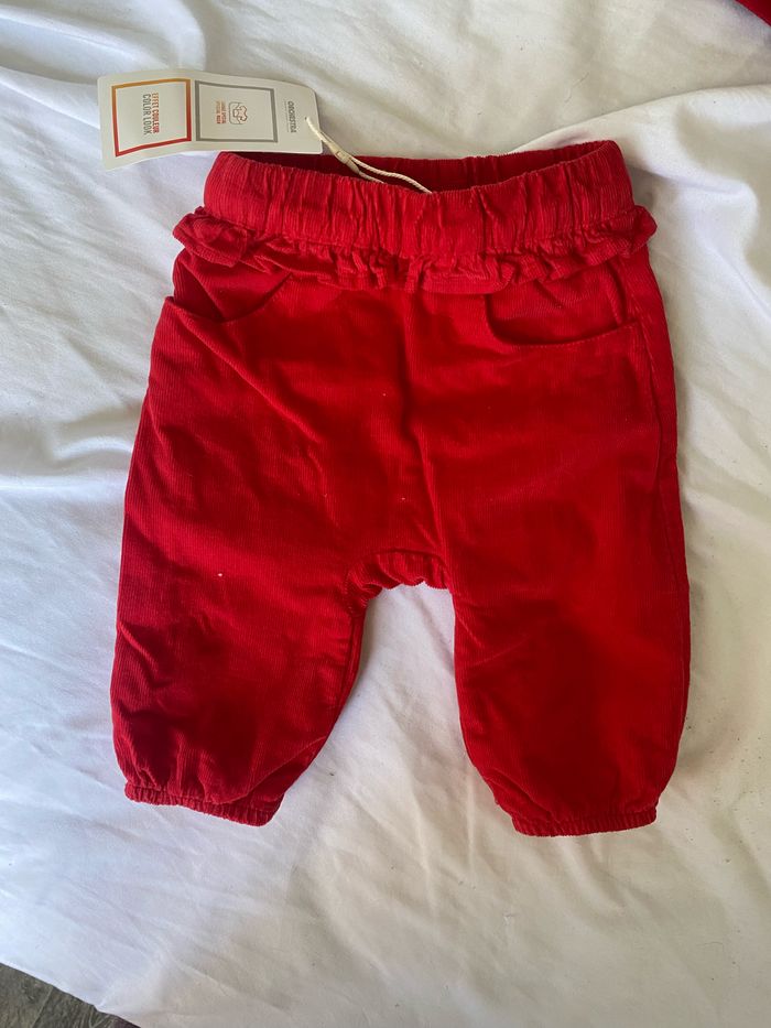 Pantalon rouge