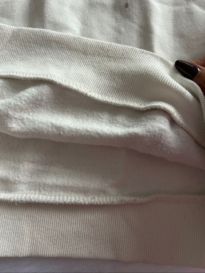 Sweat à capuche blanc crème et argenté - photo numéro 3