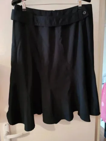 Jupe noire taille 46 une mode pour moi