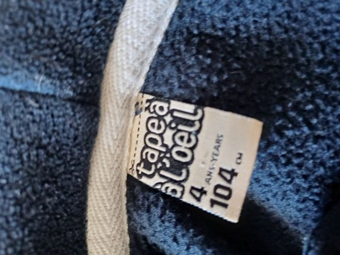 gilet zippé à capuche pour garçons Taille 4 ans - photo numéro 4