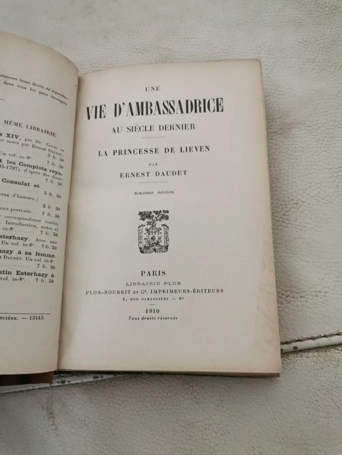 Une vie d'ambassadrice au siècle dernier - photo numéro 2