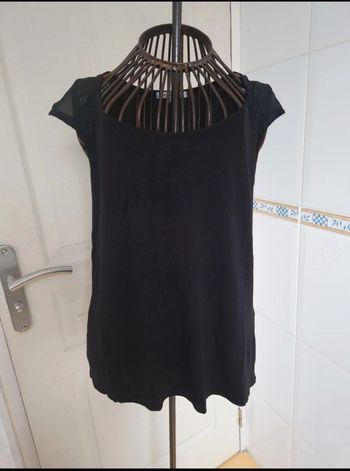 Jolie débardeur noir avec les manches en transparence femme taille S/36