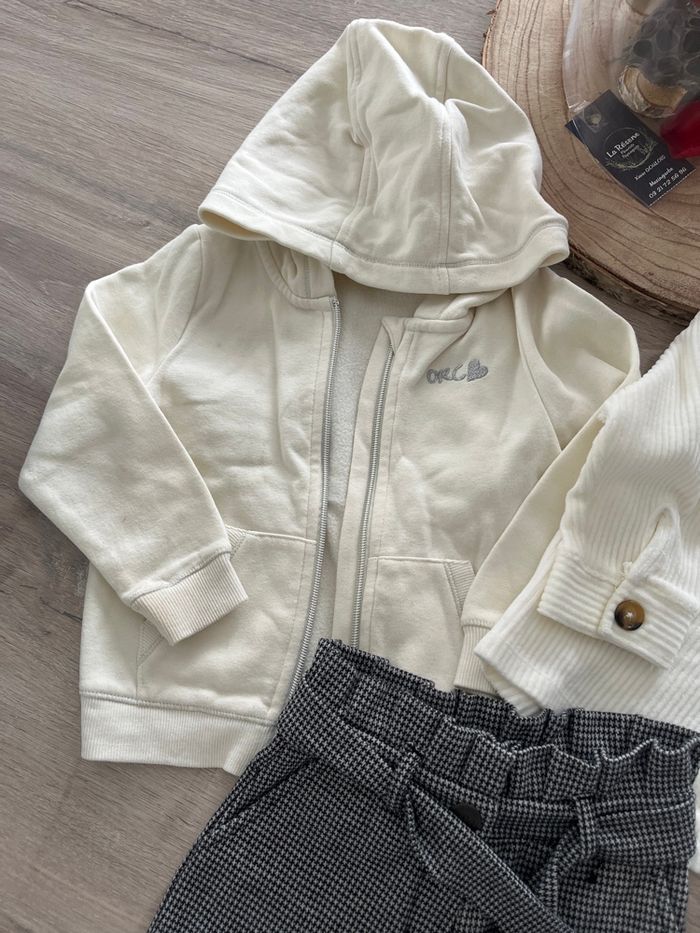 Lot vêtements filles 36 mois/3 ans - photo numéro 10