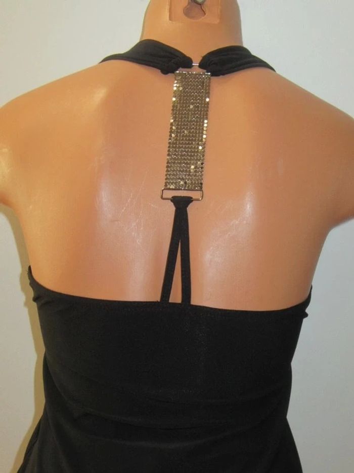 Top noir ,bijou au dos taille unique pour un 36.38 - photo numéro 5