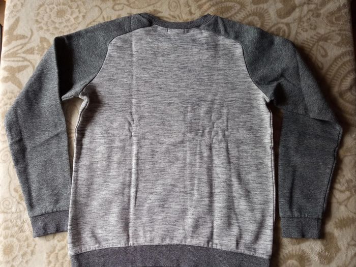 Sweat "bicolore" - photo numéro 3