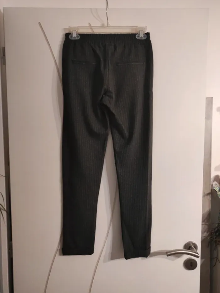 Pantalon fille droit Kiabi 12ans - photo numéro 3