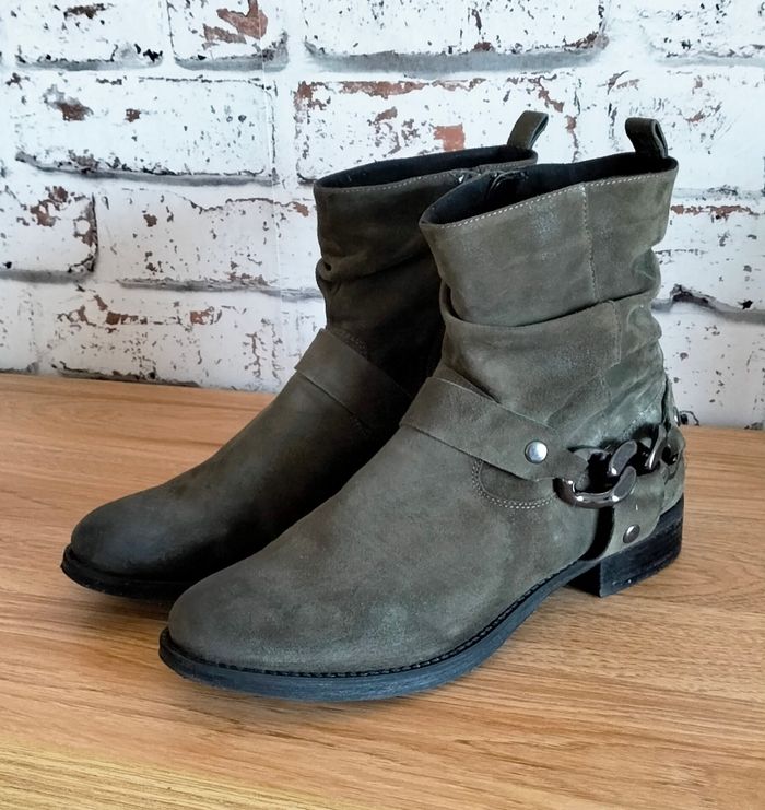 Bottines en daim  SPM 39