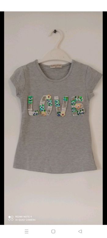 T-shirt papillon en 4 ans
