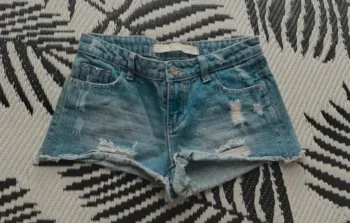 Short en jean bleu