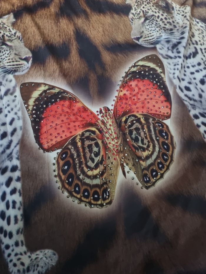 Débardeur imprimé tigre et papillon avec strass taille S-M - photo numéro 5