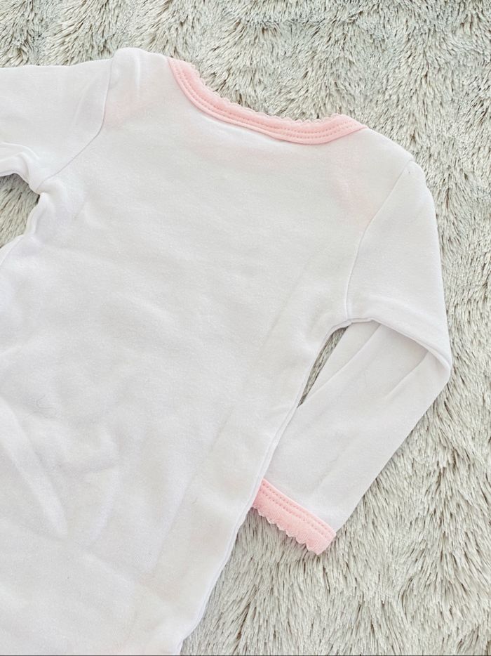 Body bébé Hello Kitty 6 mois - photo numéro 5