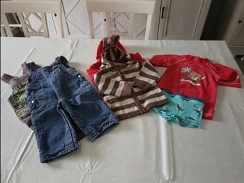 Lot vêtements garçon en 12 mois