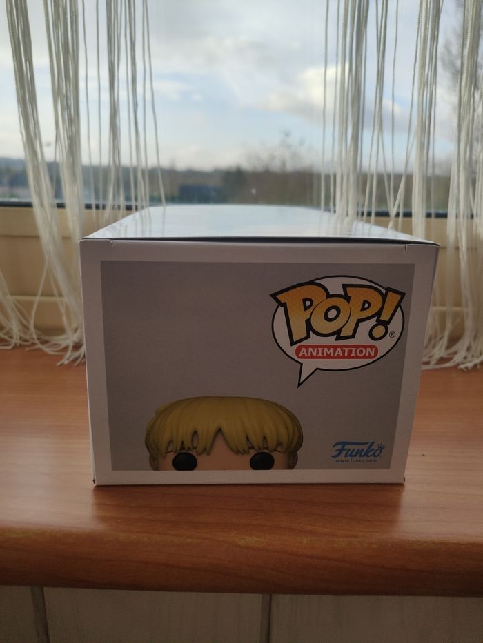 Funko pop Armin Arlelt 1447 chase - photo numéro 5